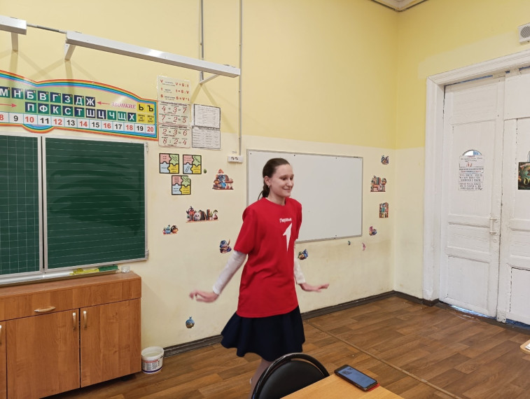 Школьная классика (1-4 классы) Сценическое движение..